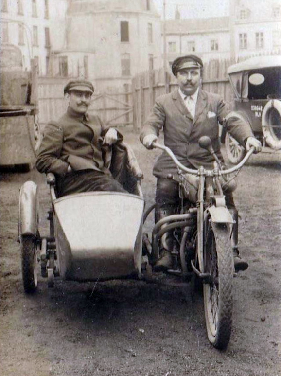 1910s SCAR IN YARD