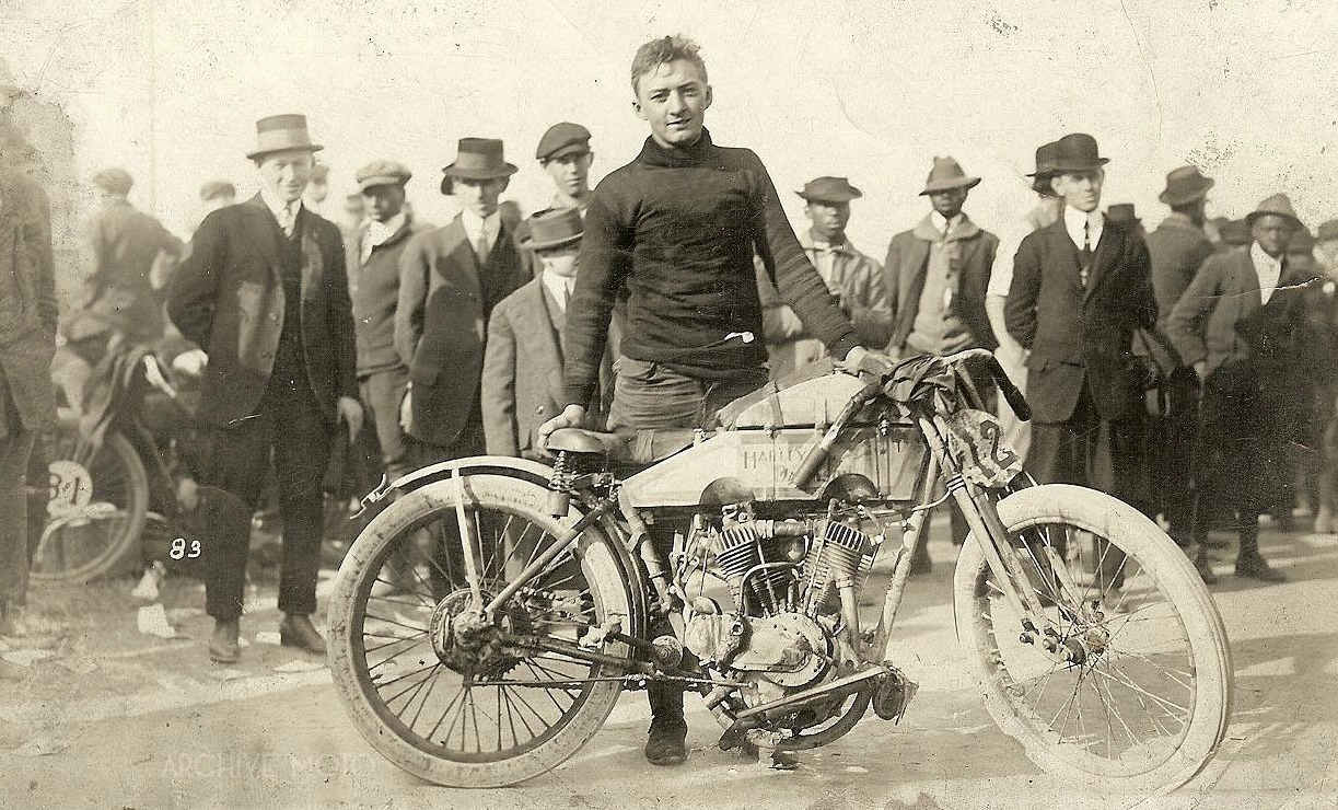 1914 HD RACE TEAM SCHROEDER