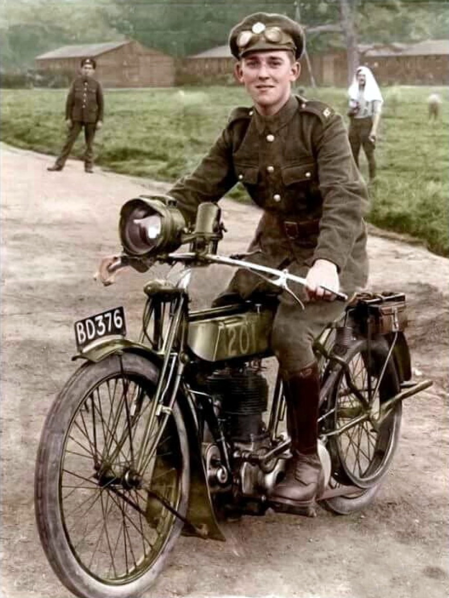 WW1 TOMMY IN COLOUR